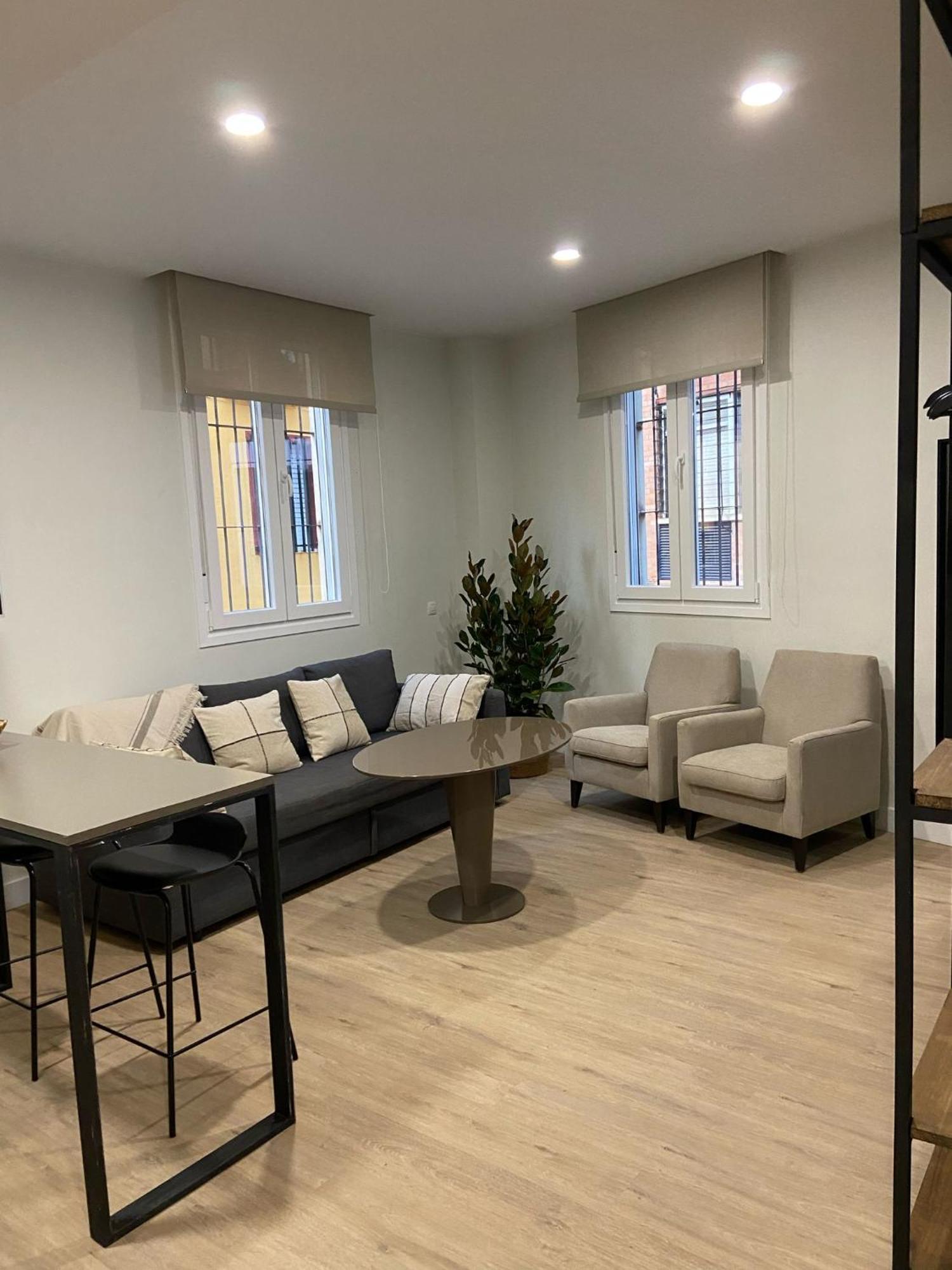 Lira Sevilla Urban Ngoại thất bức ảnh